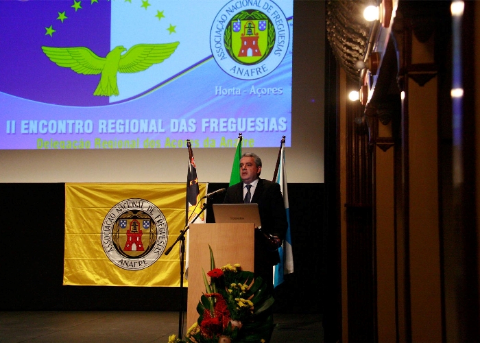 Sérgio Ávila elogia autarcas das freguesias e convida-os a cooperar com o Governo no combate ao desemprego 