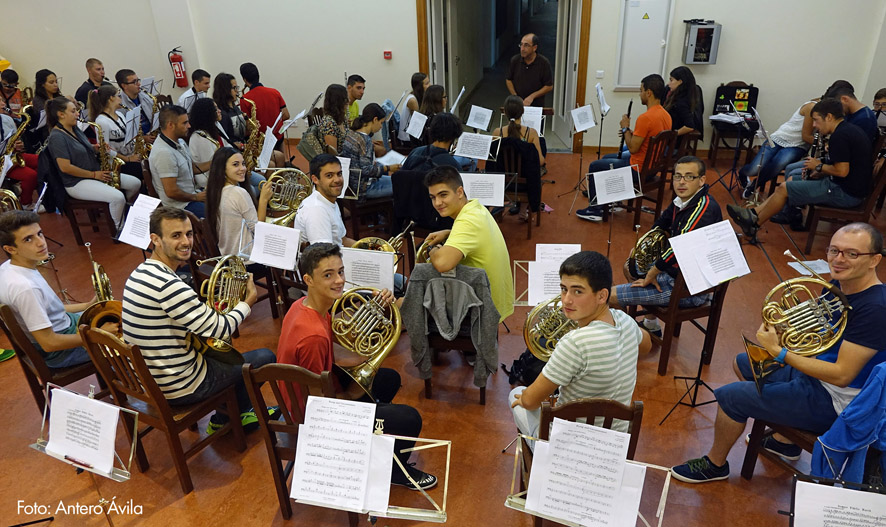 Orquestra Regional Lira Açoriana finaliza formação com dois concertos nas Flores