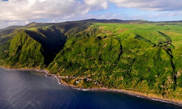 Governo dos Açores avança com requalificação costeira da Fajã de São João, em São Jorge