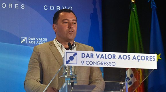 Roger Sousa e autarcas eleitos pelo CDS em São Jorge subscrevem moção intitulada “O Poder Local” no IX Congresso Regional (c/áudio)