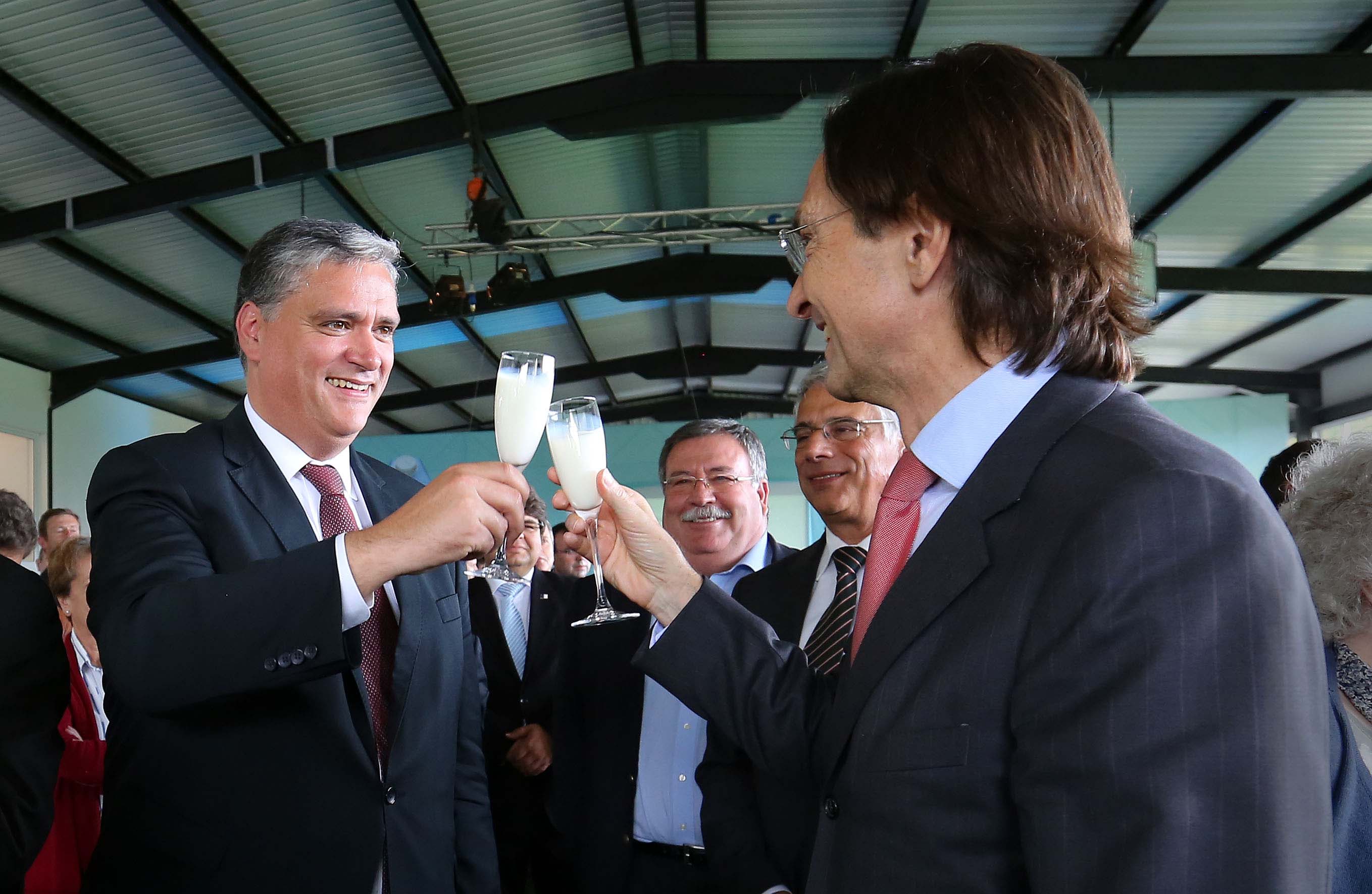 Vasco Cordeiro destaca importância da união entre a produção e a indústria para o setor leiteiro vencer tempos desafiantes