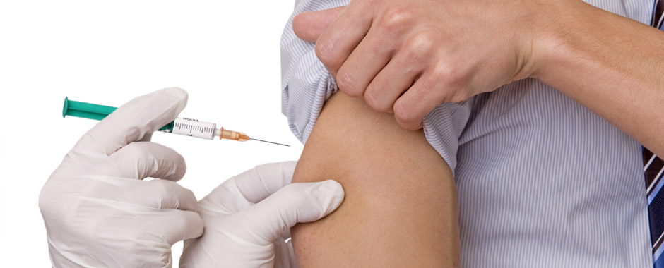 Eficácia das vacinas desaconselha dose reforço nesta fase