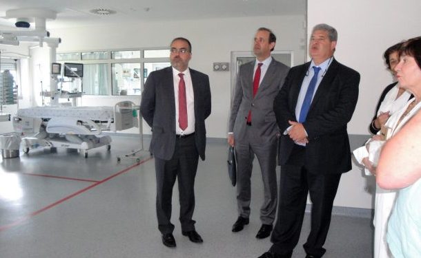 Deslocação de médicos especialistas entre Açores e Madeira será fomentada, garante Rui Luís