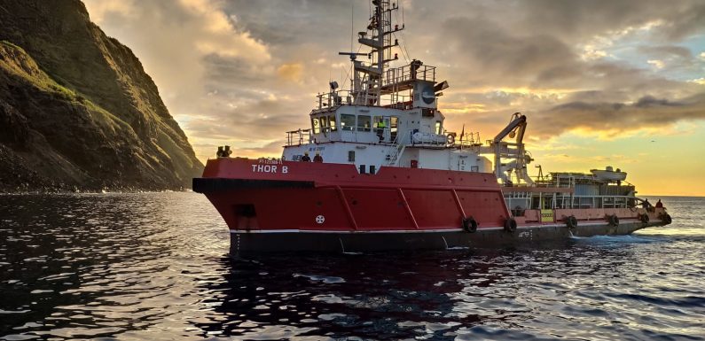 Ilha do Corvo recebe novo navio para transporte marítimo regular de mercadorias