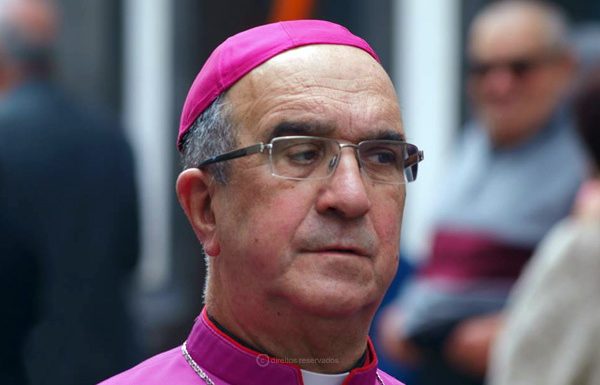 Sinos das igrejas da diocese dobram em homenagem ao bispo emérito