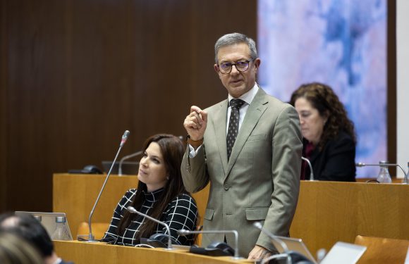 Parlamento dos Açores aprova redução do preço das refeições escolares