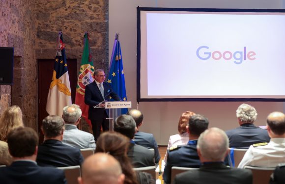 Cabo da Google é “projeto de futuro” com centralidade nos Açores, realça José Manuel Bolieiro
