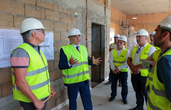 Futura aerogare da Graciosa será distintiva e única, afiança José Manuel Bolieiro