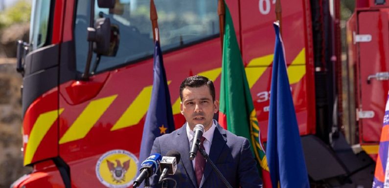 Governo dos Açores reforça Proteção Civil com nova frota de ambulâncias de socorro