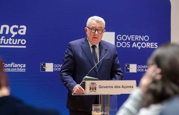 Aprovada a Resolução que determina a aplicação de incentivos à estabilidade de pessoal docente nas ilhas Santa Maria, Graciosa, São Jorge, Flores e Corvo, nos concursos internos e externos de 2025/2026