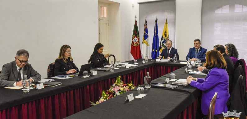 Arrancou ontem a visita Estatutária à ilha de São Jorge – Luis Silveira sai satisfeito do encontro com o Governo (c/áudio)