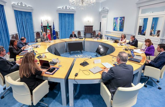 Governo dos Açores pagou 1,9 milhões de euros em retroativos aos trabalhadores dos matadouros