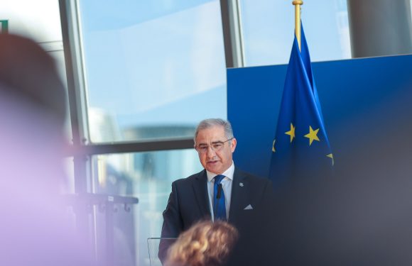 José Manuel Bolieiro integra conferência europeia sobre futuro da Política de Coesão nas Regiões Ultraperiféricas