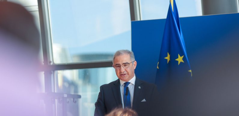 José Manuel Bolieiro integra conferência europeia sobre futuro da Política de Coesão nas Regiões Ultraperiféricas