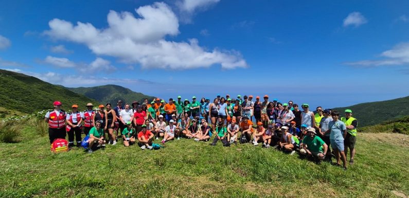 Jovens açorianos vivem experiência única de oração em trilhos na ilha de São Jorge
