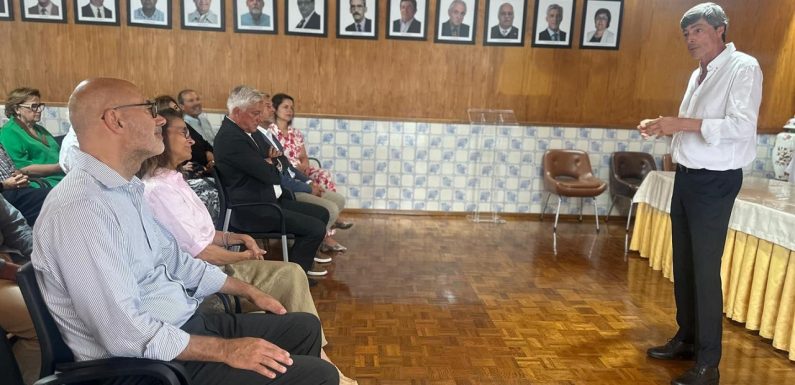 Embaixador de Portugal nos EUA recebido em São Roque do Pico