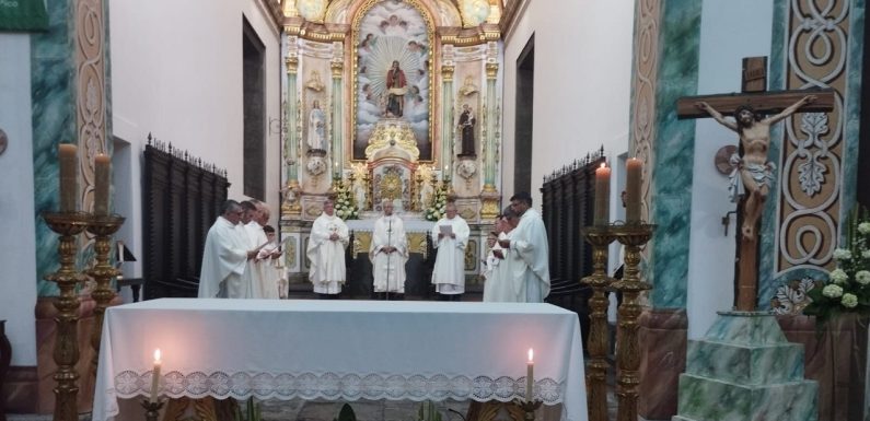 Bispo de Angra preside à tomada de posse de sete sacerdotes no Pico